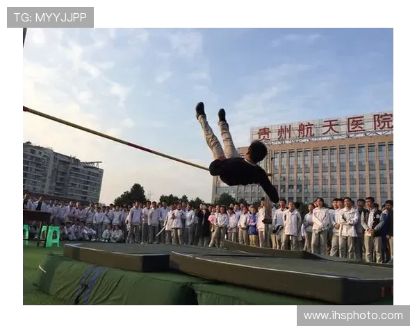 尊龙凯发 人生就是在搏 官方网站介绍搏击精神如何激励年轻人勇敢面对人生挑战 尊龙凯发 人生就是在搏 官方网站介绍搏击精神如何激励年轻人勇敢面对人生挑战